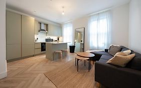 The Battersea Scenery - Elegant 2Bdr Flat